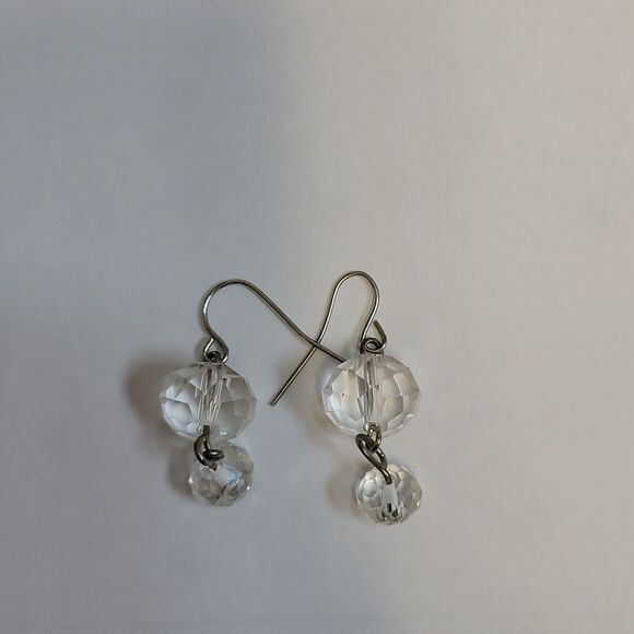 Crystal Faceted Necklace and two pairs dangle earrings from The Shop - Picture 9 of 10